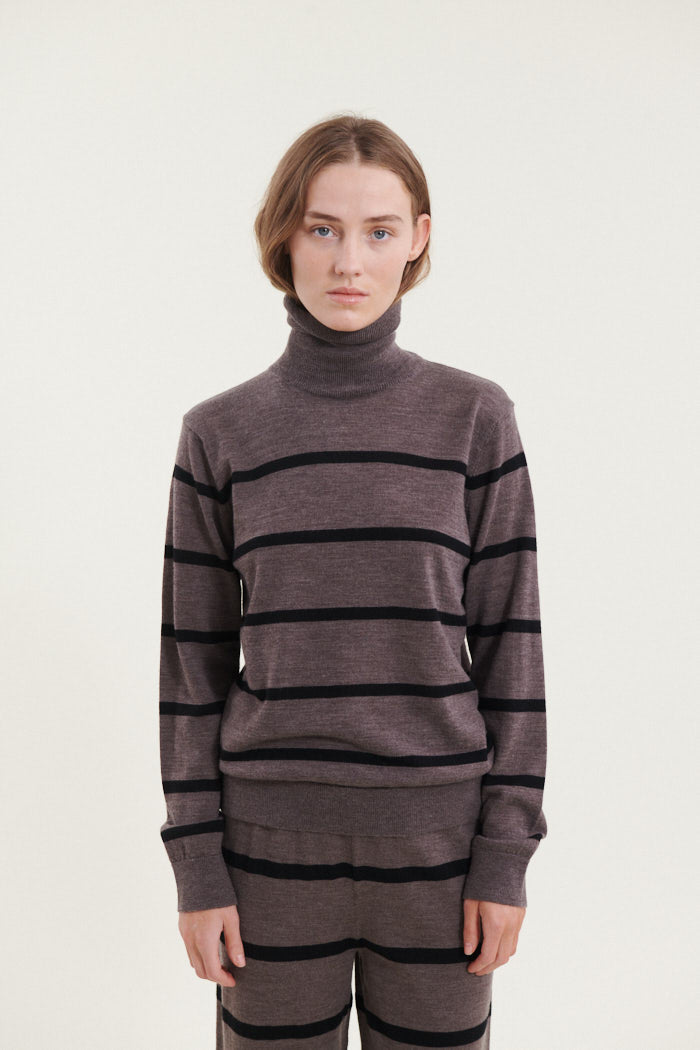 Basic Apparel Vera Roll Neck Sweaters 634 Brown Melange / Black